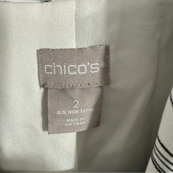 Chico's animal/tropical print open front jacket/cardigan, Chico's size 2 - Picture 3 of 7